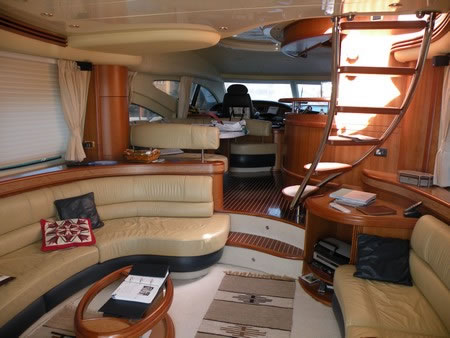 interieur de lAZIMUT 67 